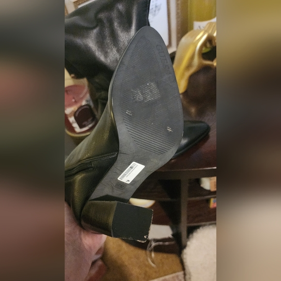 Guess LEATHER Black Knee High Boots - NEVER WORN - Picture 4 of 6